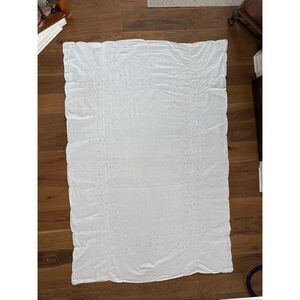 Vintage Ivory Embroidered Punchwork Cutwork Muslin Rectangle Tablecloth 63” x 91